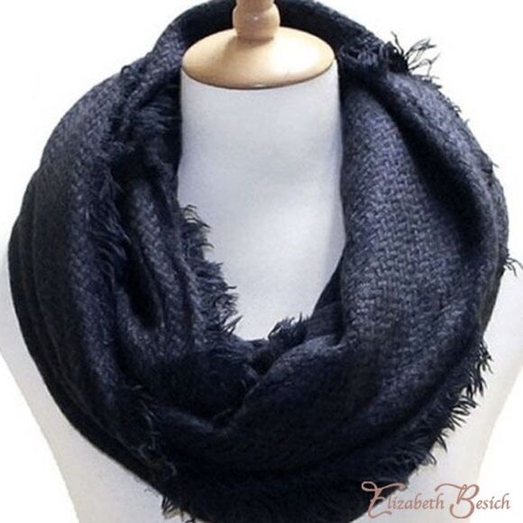 2/$30 *Brand New* Ladies Navy Blue Infinity Scarf - Picture 1 of 4